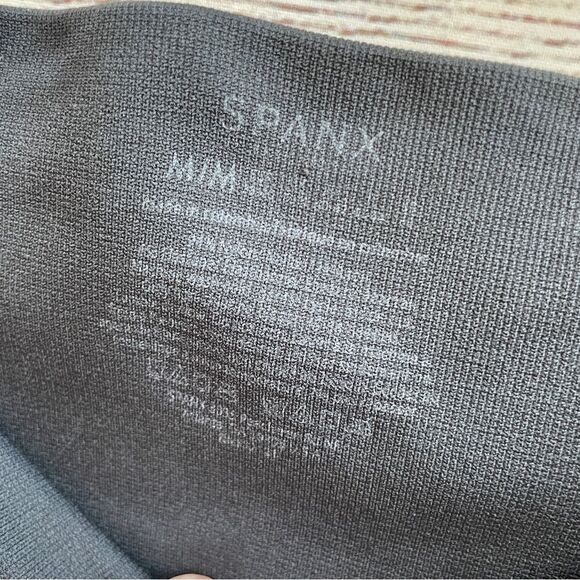 SPANX CAMOUFLAGE LEGGINGS - Picture 6 of 6